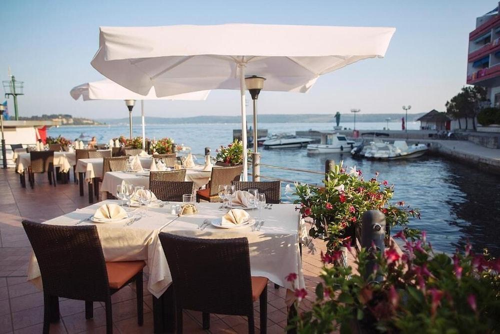 Apartments Vila Barka Portorož Exteriér fotografie